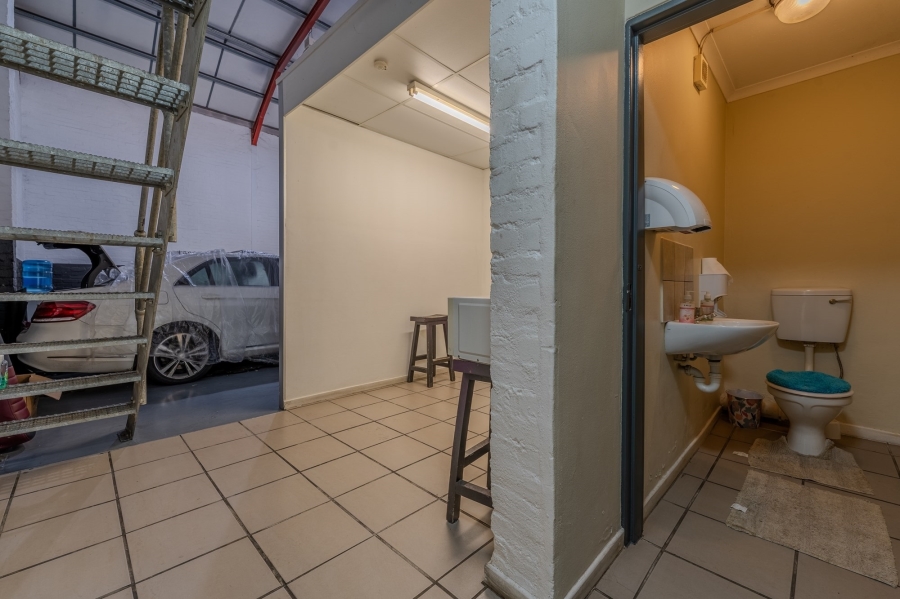Commercial Property for Sale in Dal Josafat Western Cape